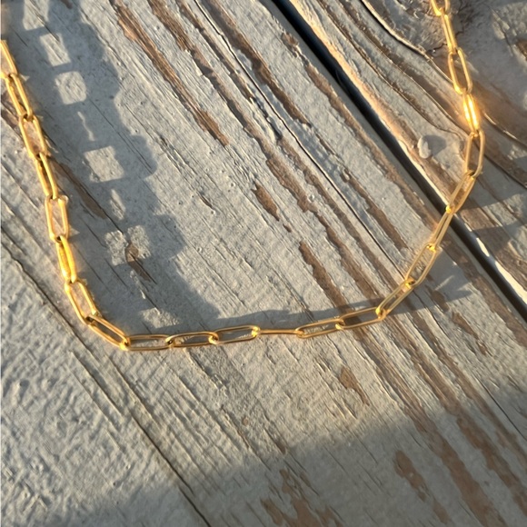 Gold Paperclip Chains Link Cable Chain Necklace Oval Gold 23 4/8" long. - Picture 10 of 11